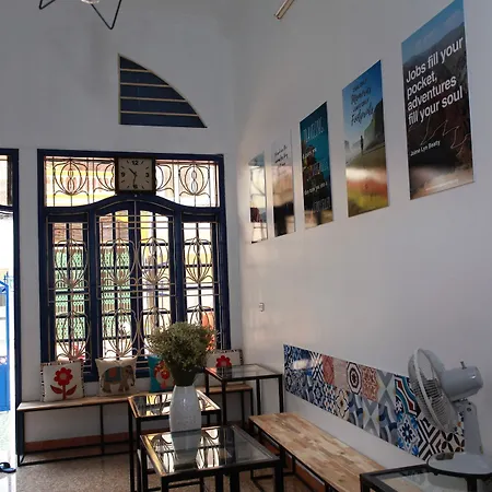 Rosemary Hostel Ha Long